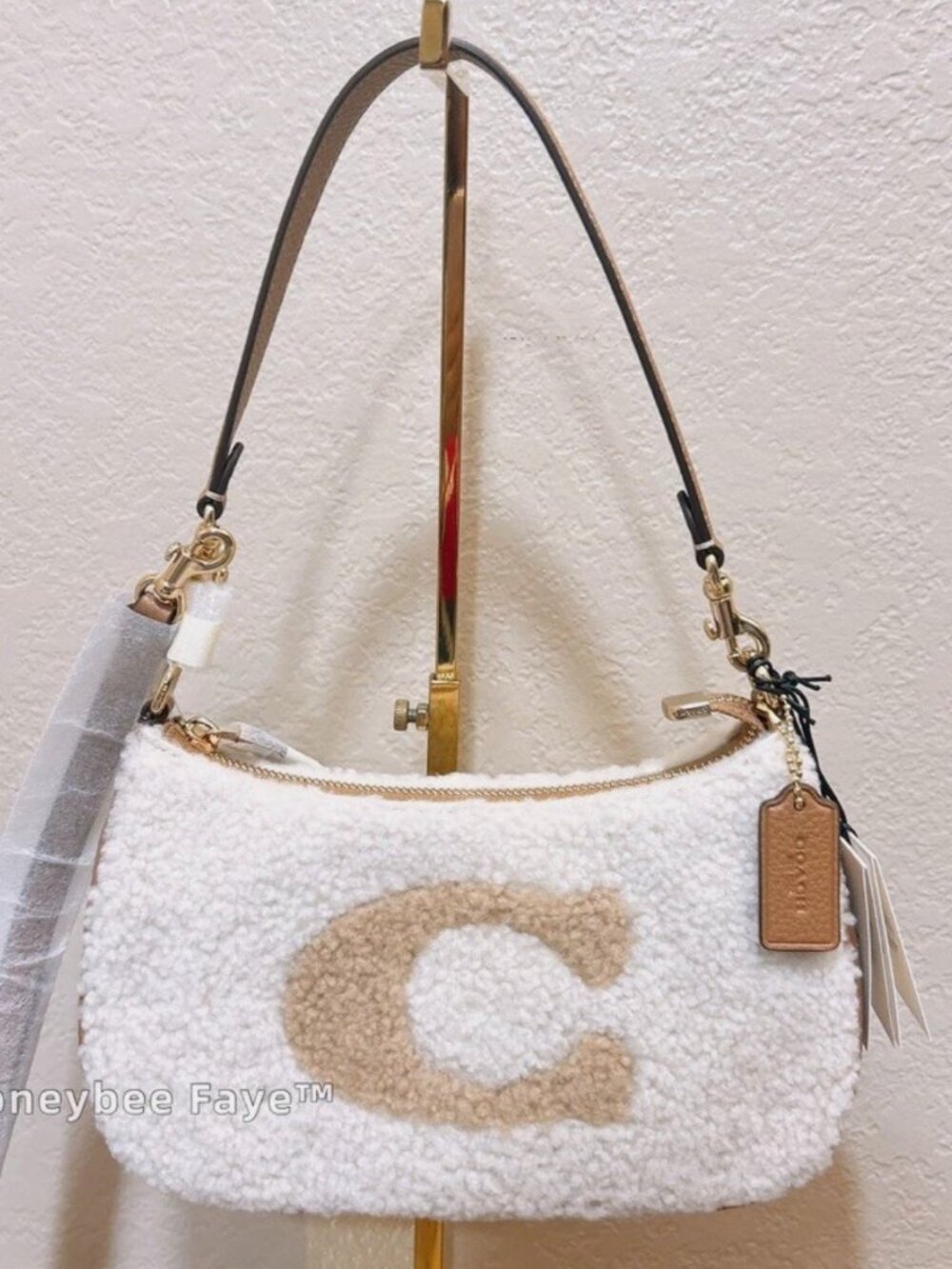 NWT Coach Teri Shoulder Bag With Coach Motif CE557 shearling